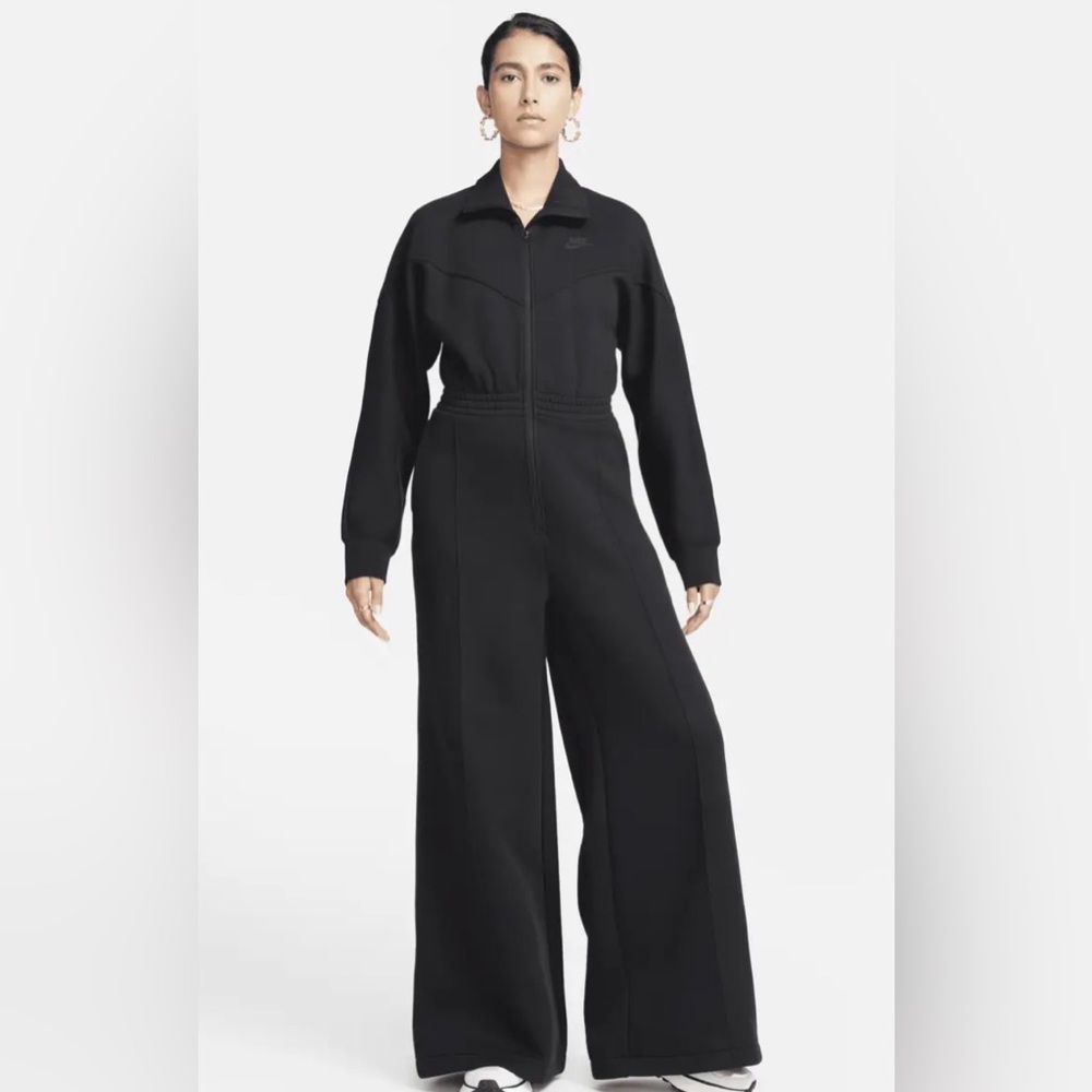 Nike Women's Sportswear Tech Fleece Windrunner Jumpsuit Black Size Small